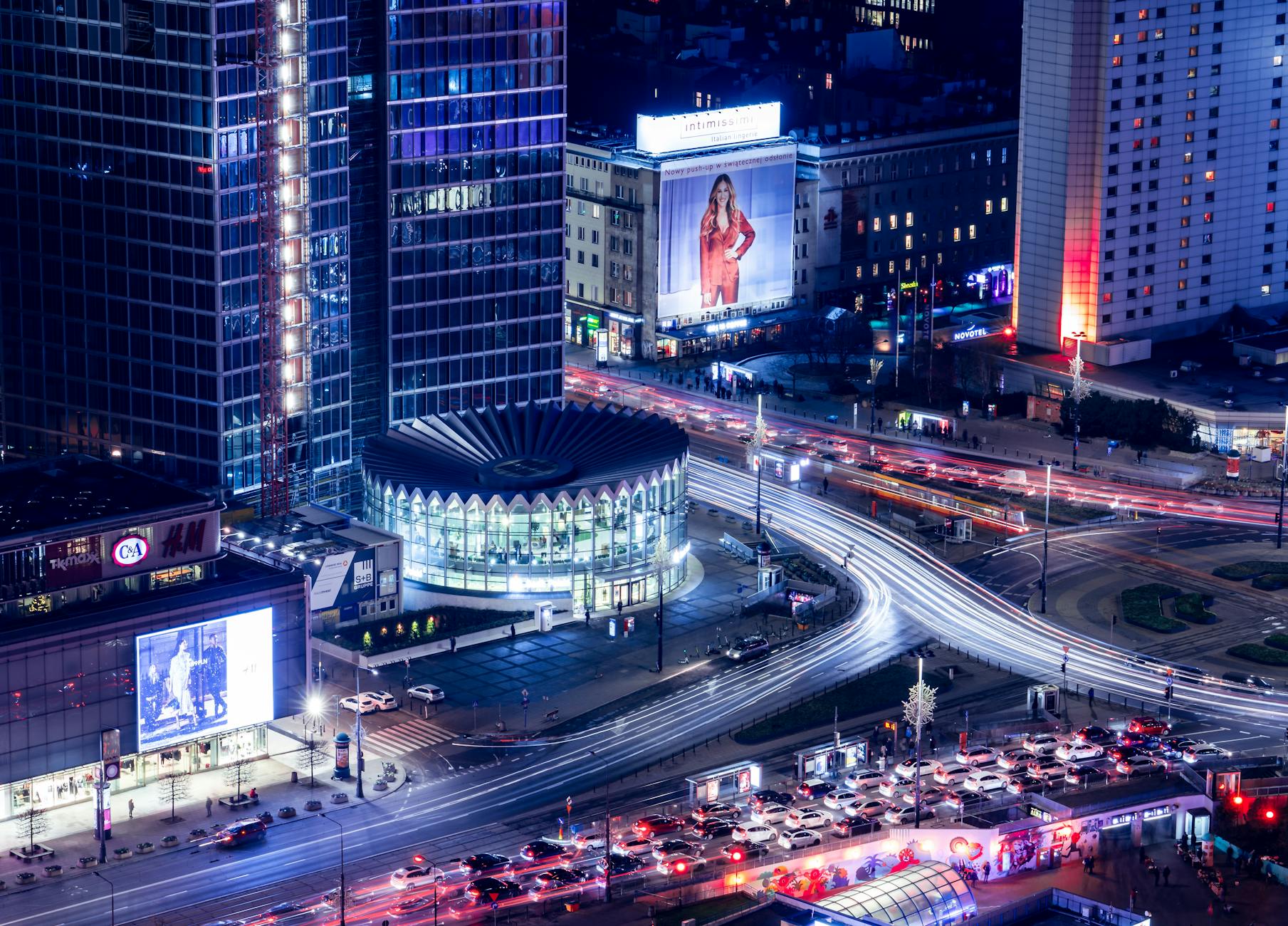 Uczestnicy 19. PKO Półmaratonu Rzeszowskiego na trasie biegu